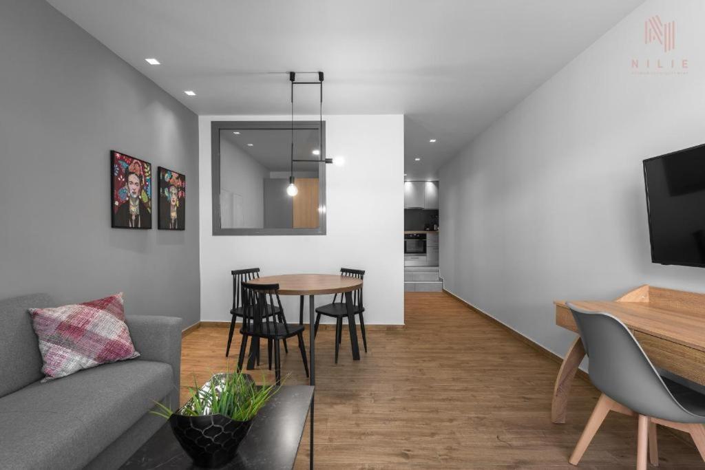 Апартаменты Big Apple Aprts, Nilie Hospitality Mgmt Салоники Экстерьер фото